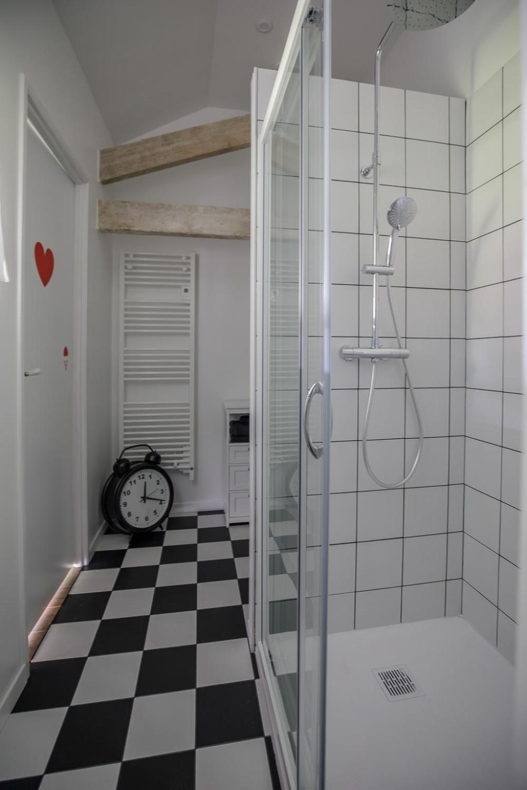 Couette & Confitures Bed & Breakfast Nojeon-en-Vexin Exterior photo